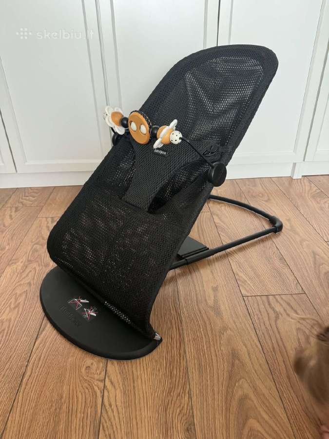 Labai mazai naudota juoda mesh Babybjorn gultukas - nuotraukos Nr. 6