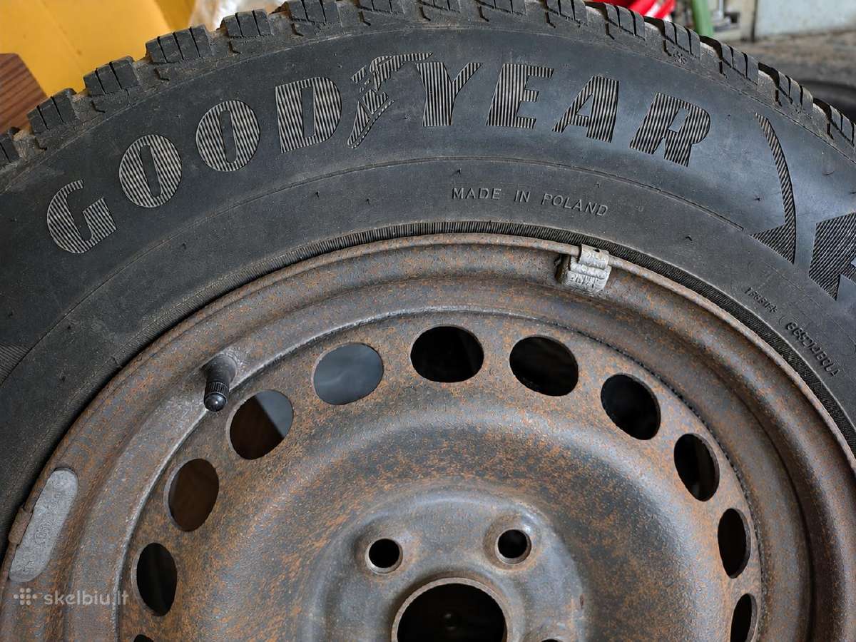 Žieminės padangos Goodyear su ratlankiais - nuotraukos Nr. 2