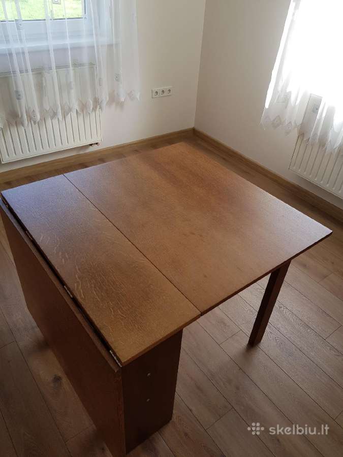Stalas "Knyga" - nuotraukos Nr. 9