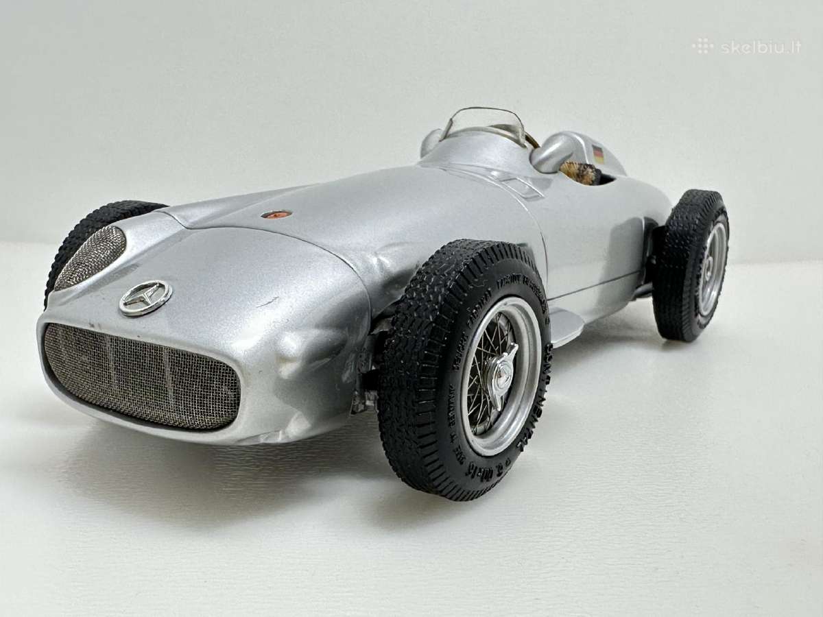 Mercedes-benz W196 1954 Silverarrow sidab 1:18 - nuotraukos Nr. 2