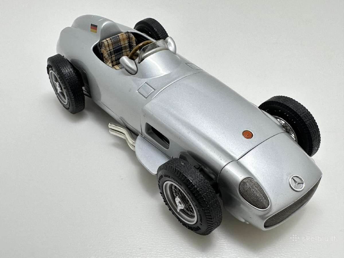 Mercedes-benz W196 1954 Silverarrow sidab 1:18 - nuotraukos Nr. 5