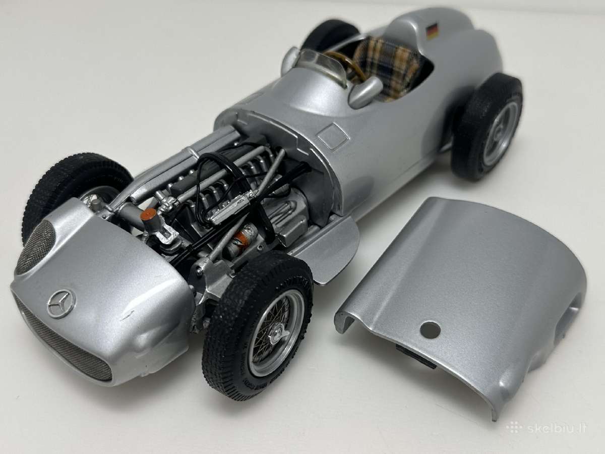 Mercedes-benz W196 1954 Silverarrow sidab 1:18 - nuotraukos Nr. 9