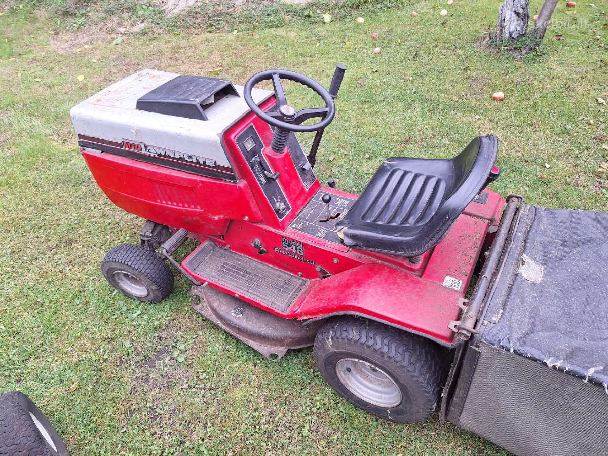 Mtd Lawnflite 548 ir 806 sodo traktoriukas - nuotraukos Nr. 8