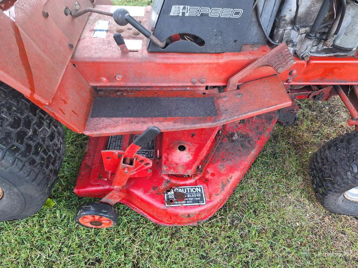 Toro Wheel Horse211-5 B&s 10hp Sodo traktoriukas - nuotraukos Nr. 10