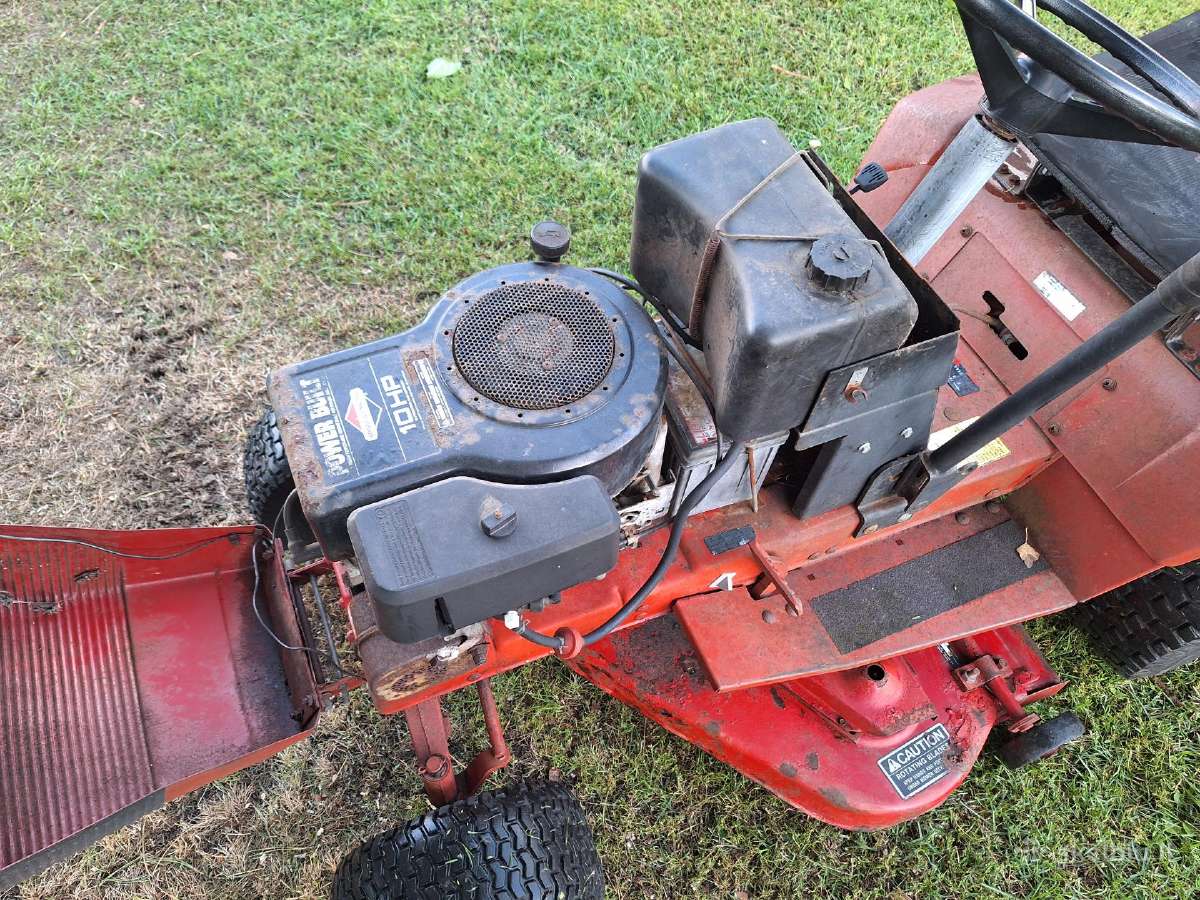 Toro Wheel Horse211-5 B&s 10hp Sodo traktoriukas - nuotraukos Nr. 11
