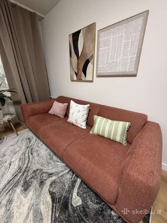 Sofa, kilimas, paveikslai- visas komplektas - nuotraukos Nr. 3