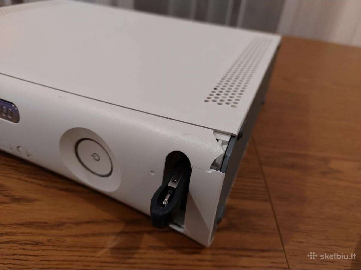 Xbox360 konsolė - nuotraukos Nr. 5