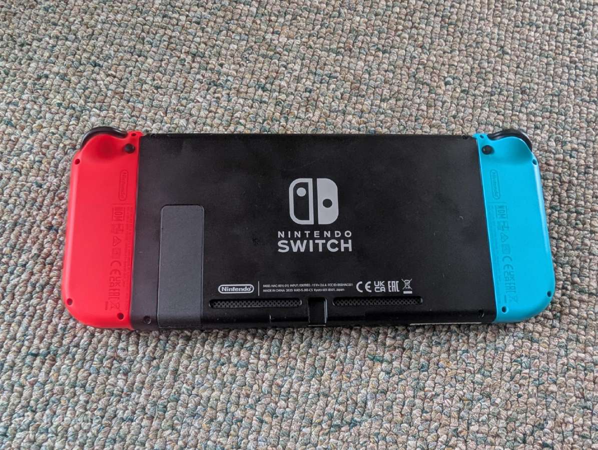 Nintendo Switch V2 (had-s-jxe-c5) - nuotraukos Nr. 5