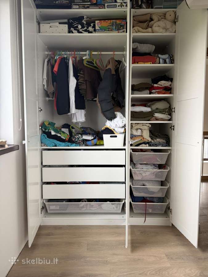 Ikea Pax / Bergsbo spinta - nuotraukos Nr. 3