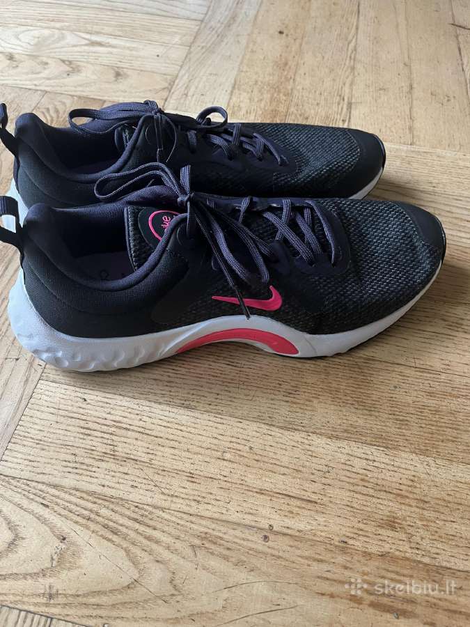 Nike moteriški sportbačiai - nuotraukos Nr. 2