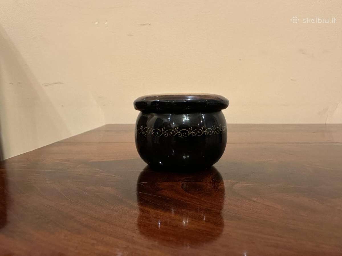 2 Fedoskino lak. miniatiūros dėžutės – 7 ir 5,5cm - nuotraukos Nr. 3