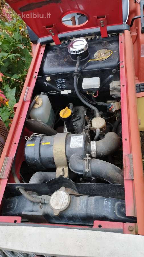Traktoriukas Yanmar F16d su freza - nuotraukos Nr. 4