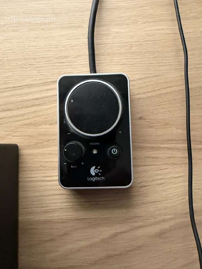 Logitech Z4 garso kolonėlės - nuotraukos Nr. 9