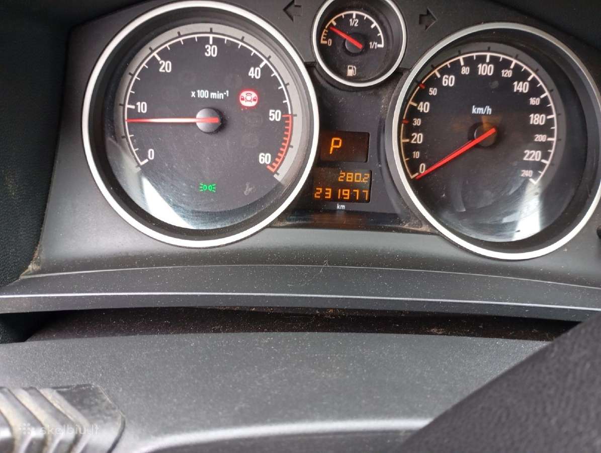 Parduodamas geros būklės naudotas automobilis - nuotraukos Nr. 8