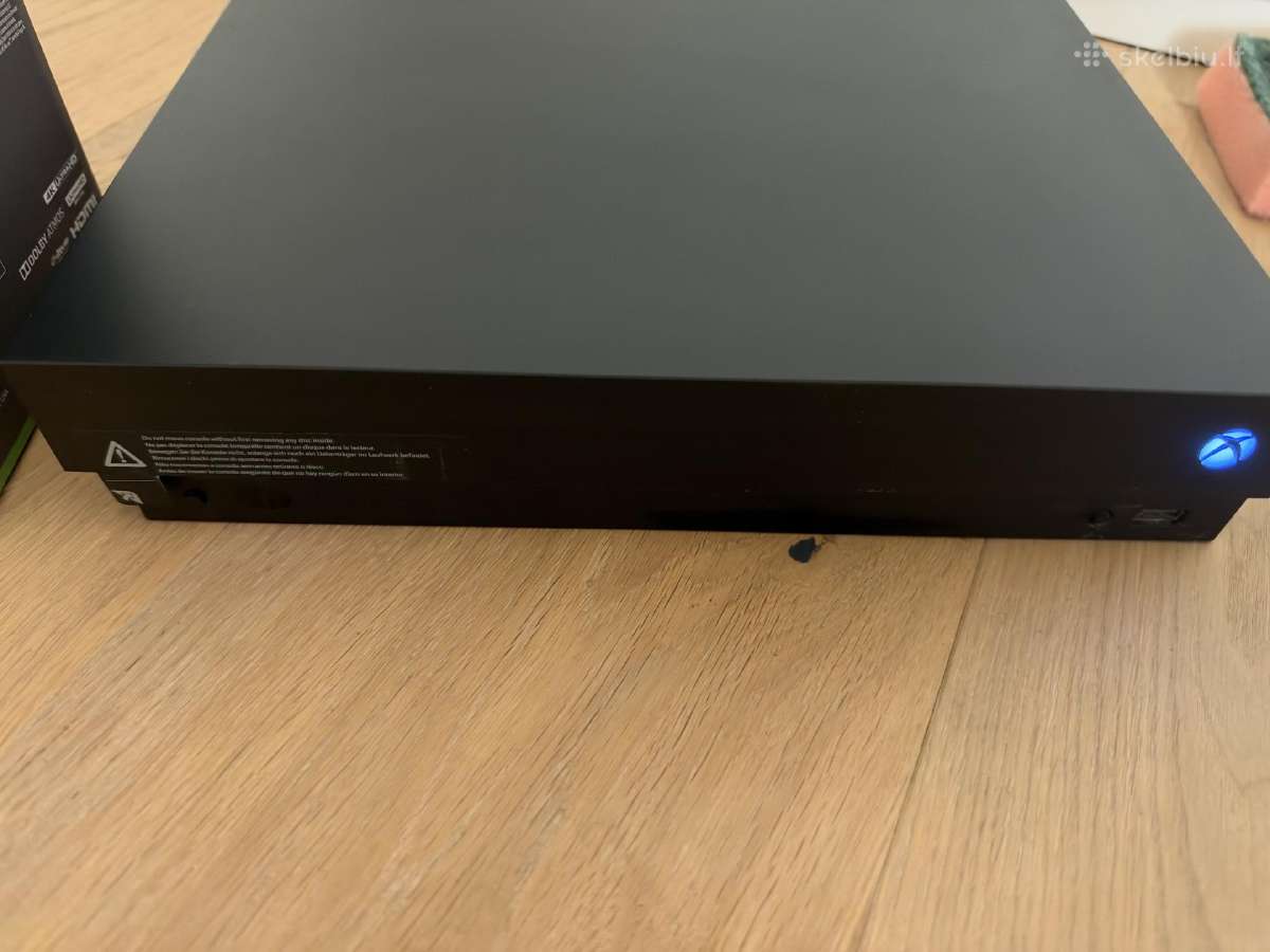 Xbox One X - nuotraukos Nr. 2