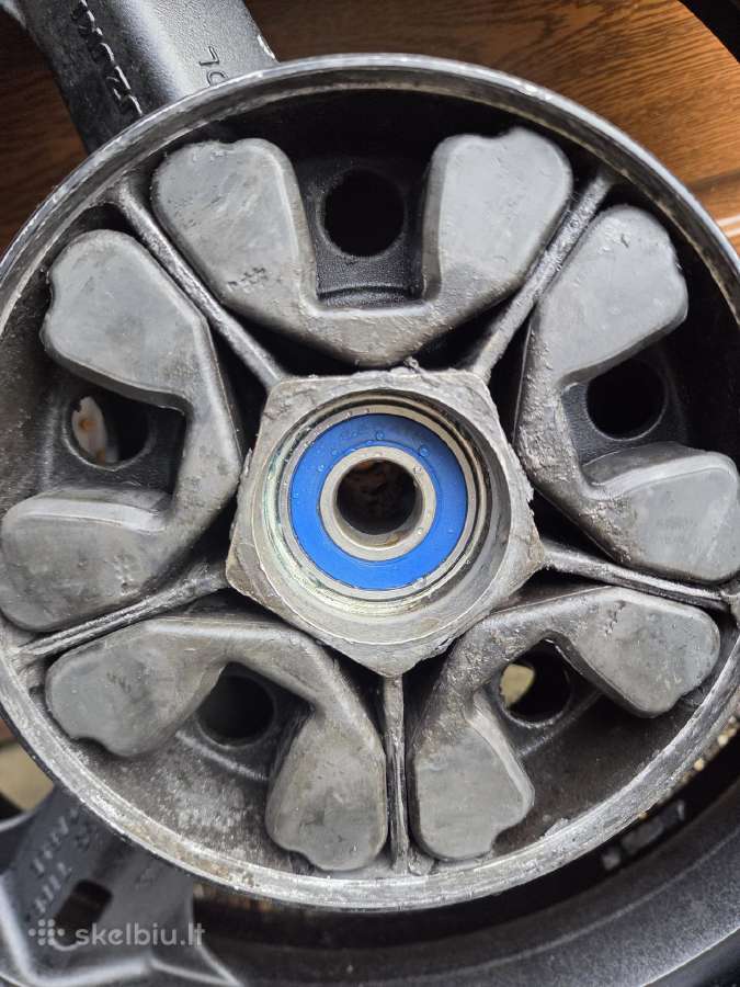 Suzuki dl-1000 2002-2012m galinis ratas - nuotraukos Nr. 6