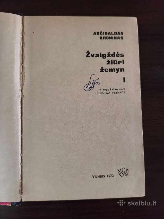 Arčibaldas Kroninas "Žvaigždės žiūri žemyn" - nuotraukos Nr. 4