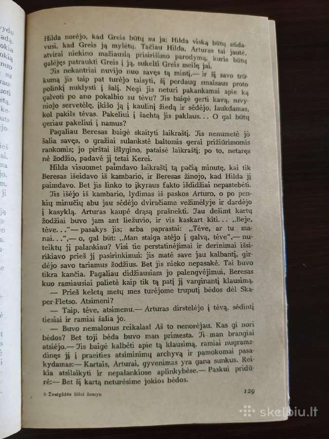 Arčibaldas Kroninas "Žvaigždės žiūri žemyn" - nuotraukos Nr. 6