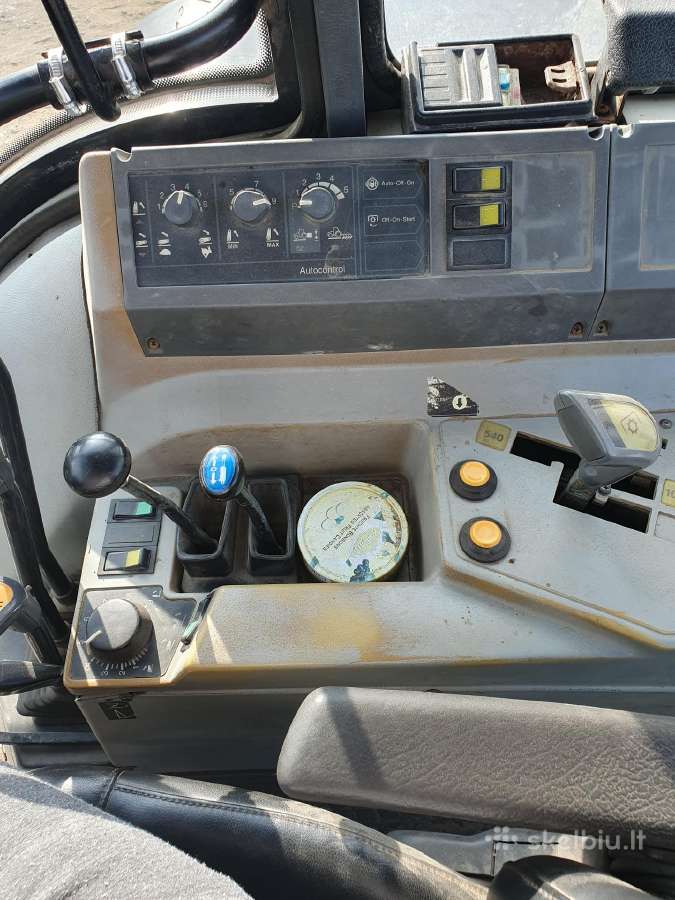 Valtra valmet 6800 su frontaliniu krautuvu - nuotraukos Nr. 10