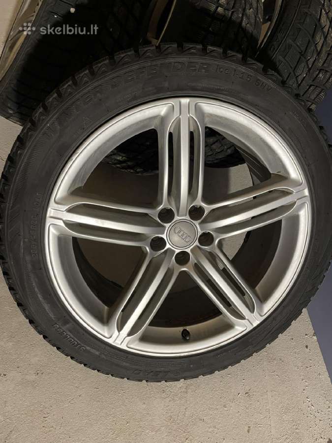 Audi Q5 ratlankiai su zieminemis padangomis - nuotraukos Nr. 10