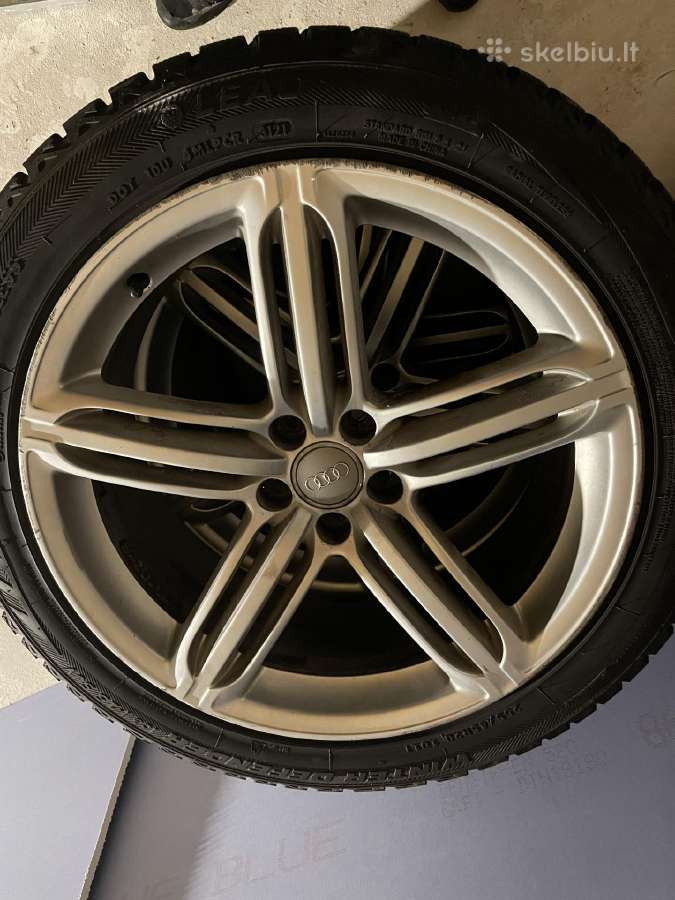 Audi Q5 ratlankiai su zieminemis padangomis - nuotraukos Nr. 11