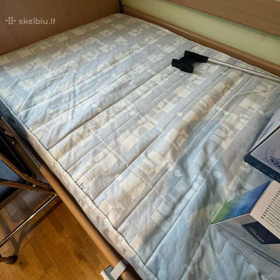 Funkcinė lova su čiužiniu ir priedais - nuotraukos Nr. 2