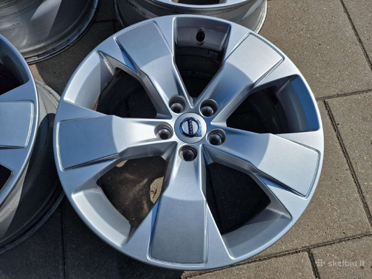R18 originalus Volvo Xc40 lieti ratlankiai - nuotraukos Nr. 3