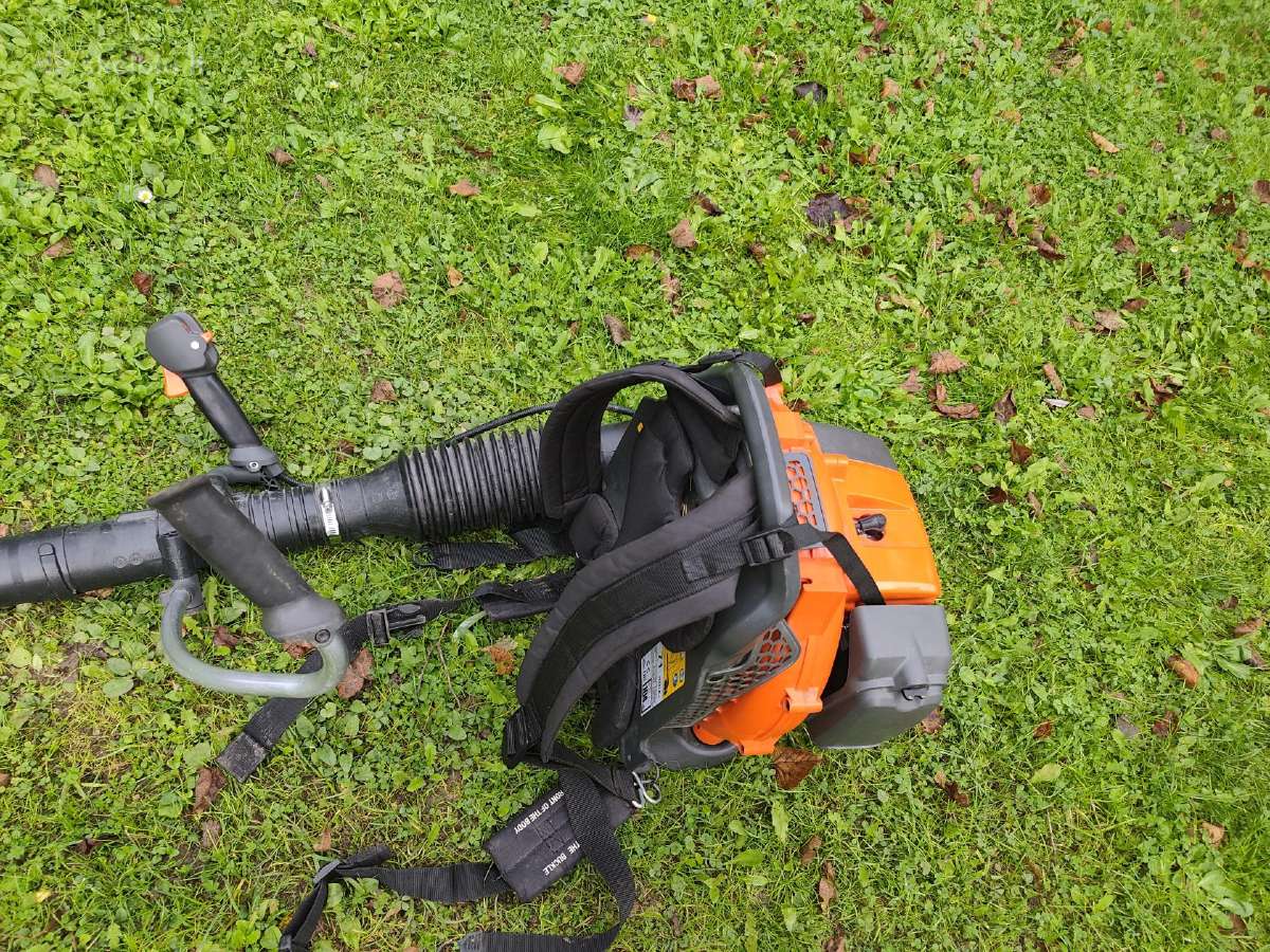 Husqvarna 350bt benzininis lapų pūstuvas - nuotraukos Nr. 4
