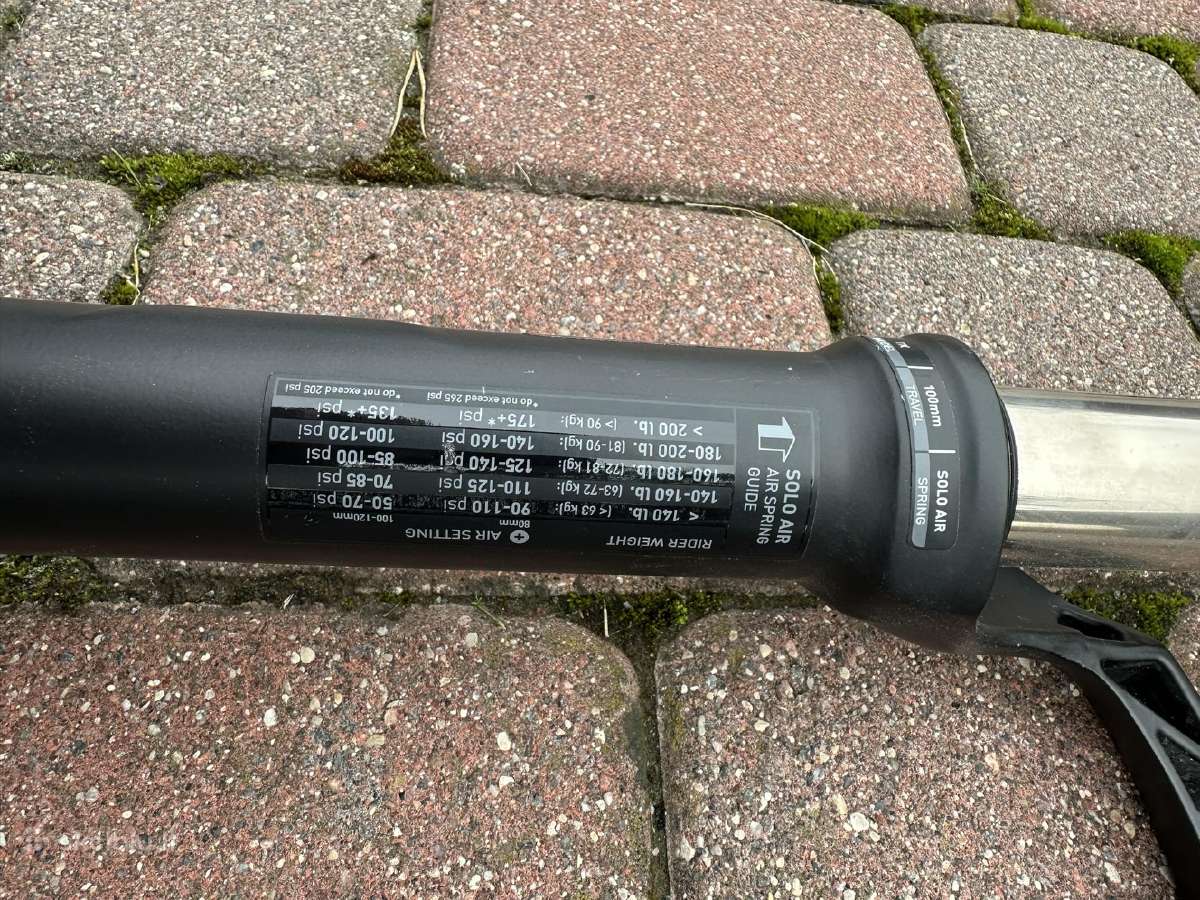 Rockshox Recon Orinė šakė 29er - nuotraukos Nr. 4