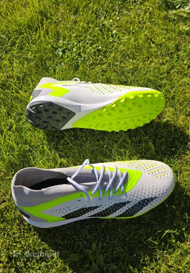 Adidas nauji futbolo bateliai - nuotraukos Nr. 4