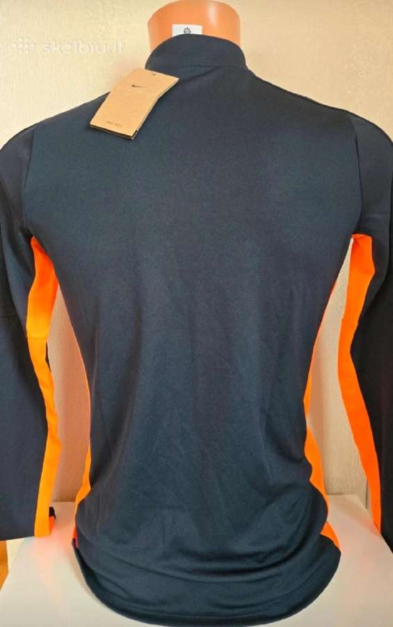 Naujas nike bliuzonas - nuotraukos Nr. 5