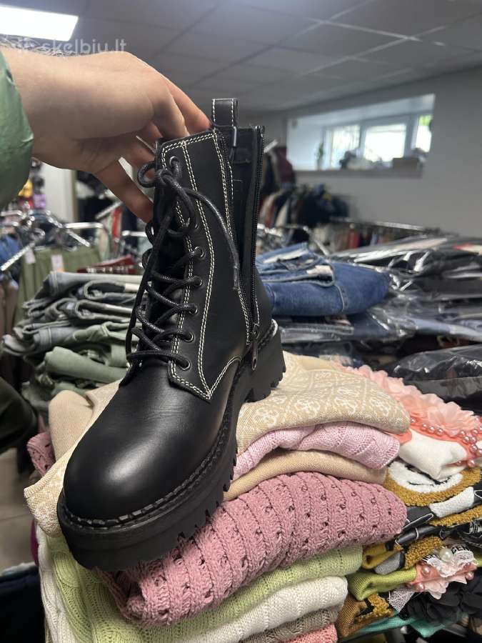Tommy Jeans moteriški juodi aulinukai - nuotraukos Nr. 2