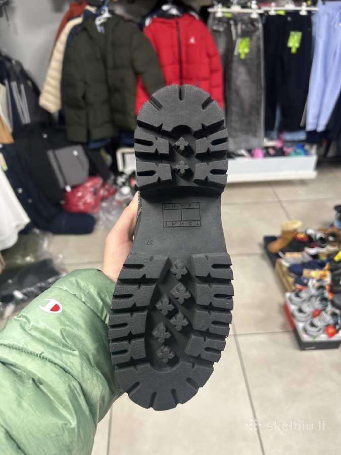 Tommy Jeans moteriški juodi aulinukai - nuotraukos Nr. 6