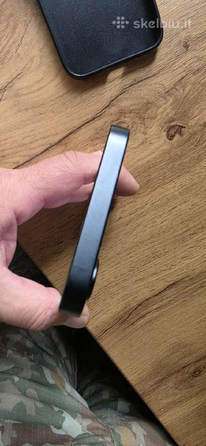 iPhone 16 E - nuotraukos Nr. 7