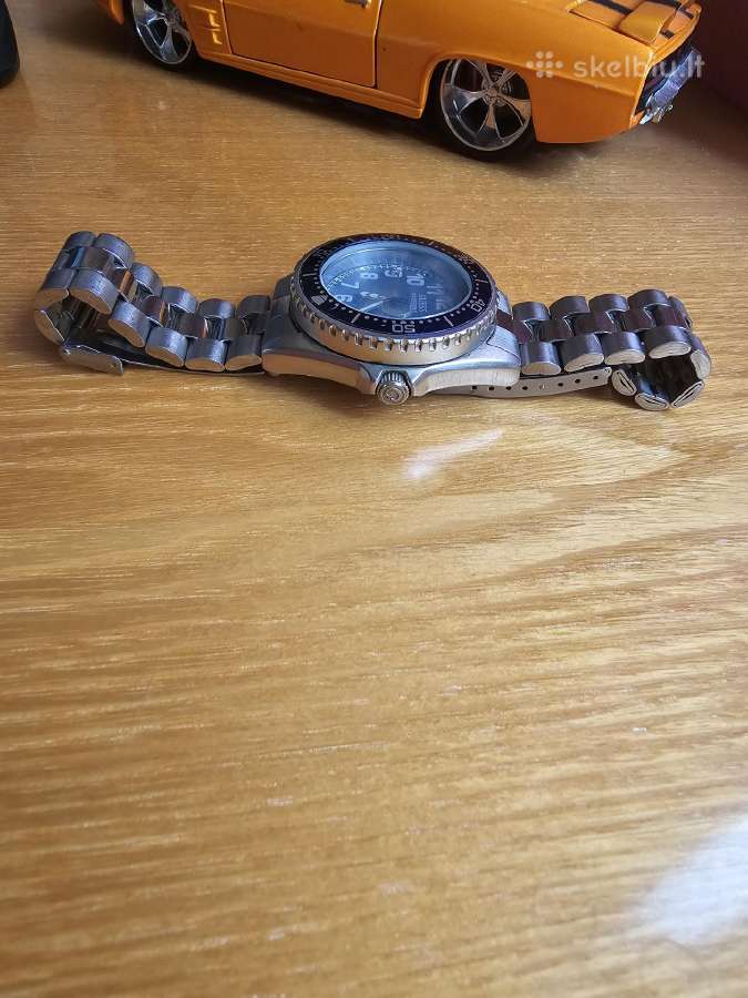 Guess - nuotraukos Nr. 4