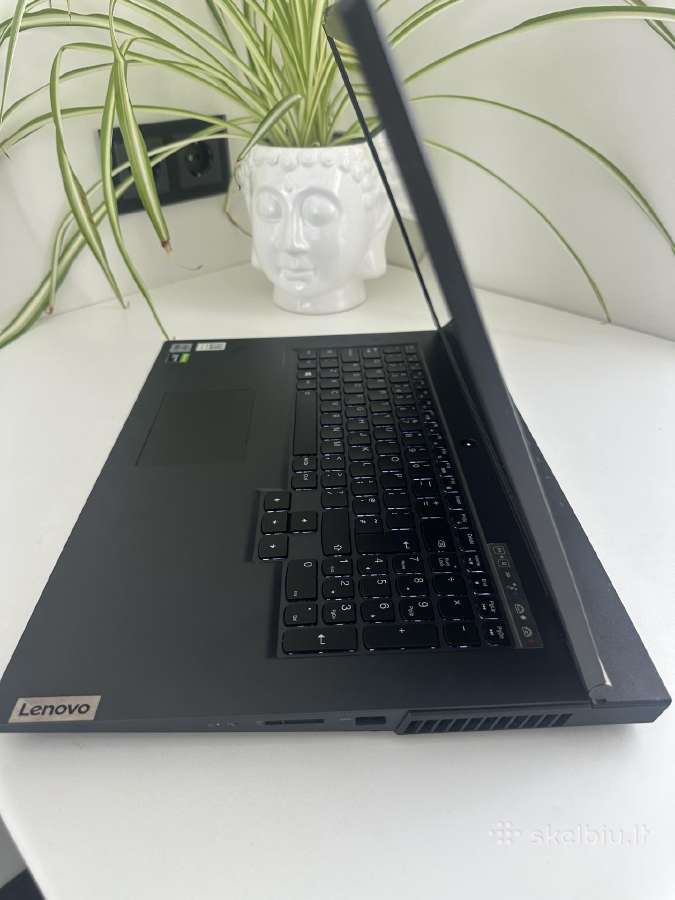 Lenovo legion 17.3 colio didelis ekranas - nuotraukos Nr. 2