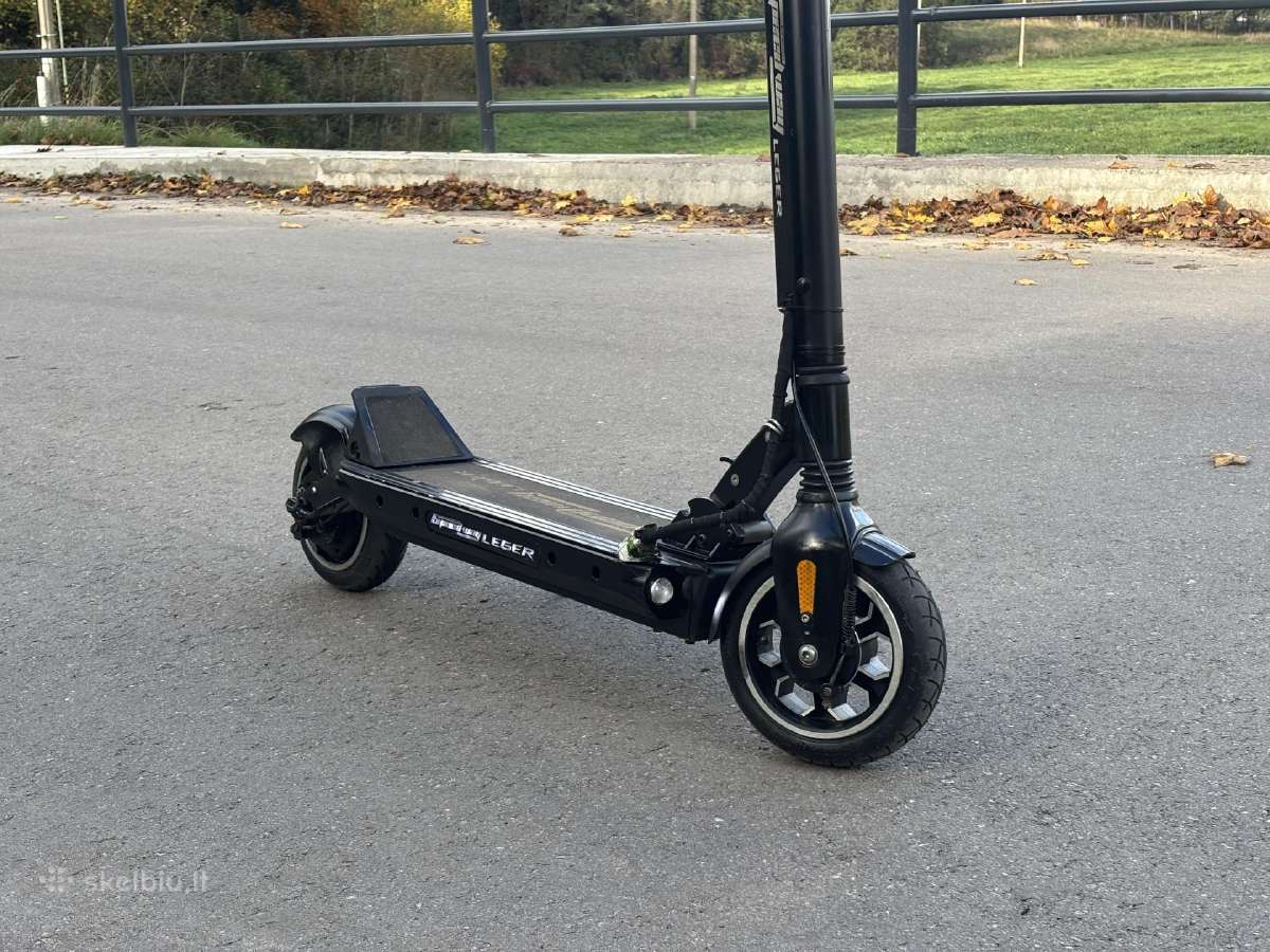 Parduodu gražu ir stilinga paspirtuką būklę 8/10 - nuotraukos Nr. 6