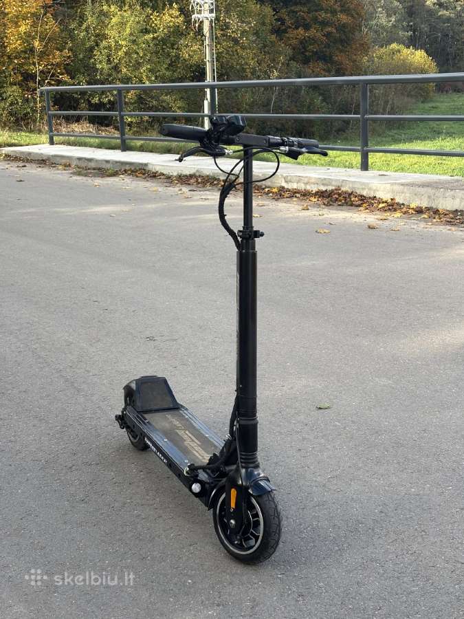 Parduodu gražu ir stilinga paspirtuką būklę 8/10 - nuotraukos Nr. 7