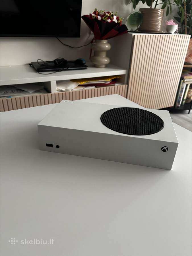 Xbox console pradavimui au controller - nuotraukos Nr. 4