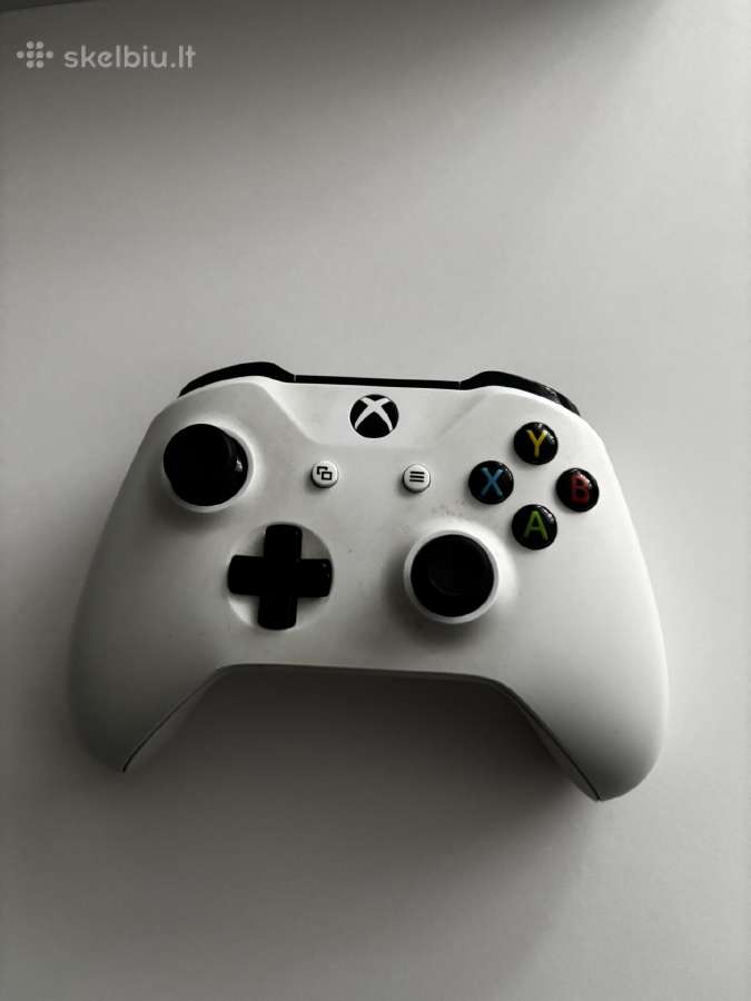 Xbox console pradavimui au controller - nuotraukos Nr. 5