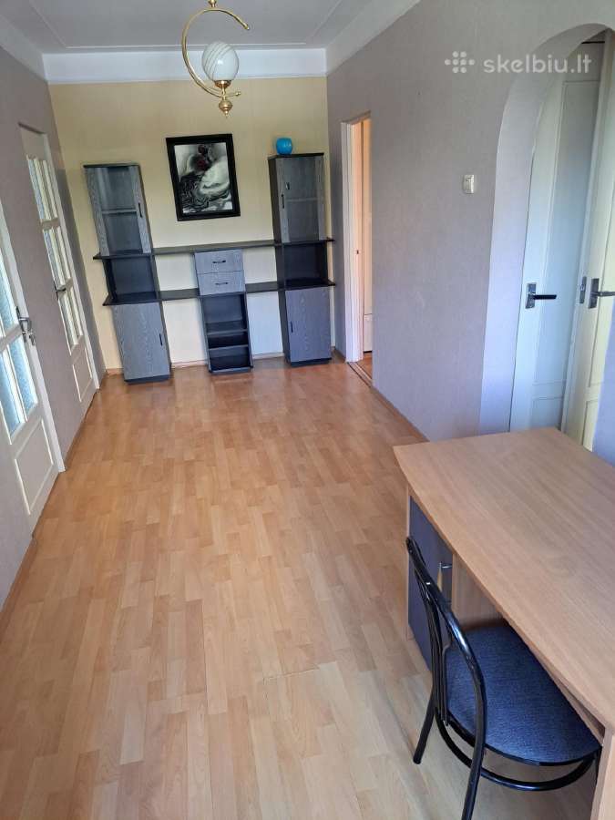 Parduodamas erdvus 2 kambarių su holu butas - nuotraukos Nr. 7