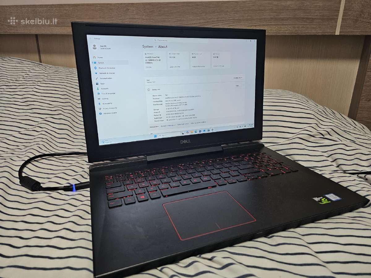 Dell Inspiron 7577 - nuotraukos Nr. 2