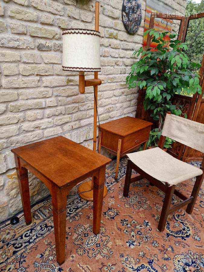 Vintažinis mid century ąžuolo masyvo staliukas - nuotraukos Nr. 11