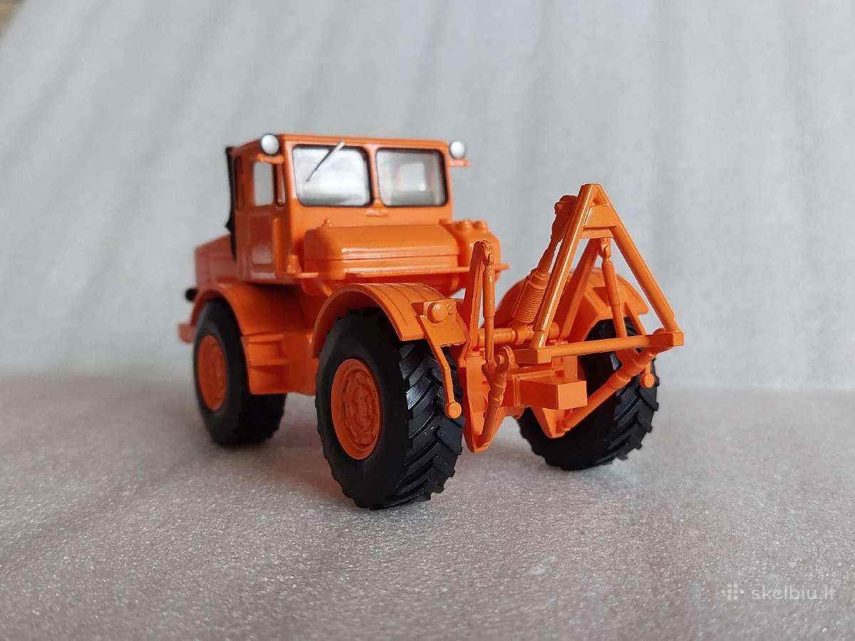 K-700 Kirovec - nuotraukos Nr. 3