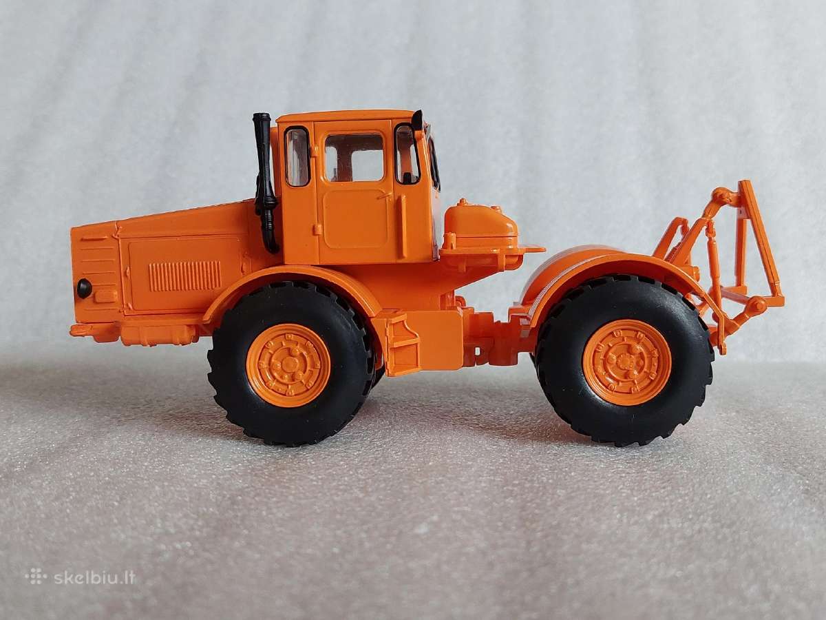 K-700 Kirovec - nuotraukos Nr. 4