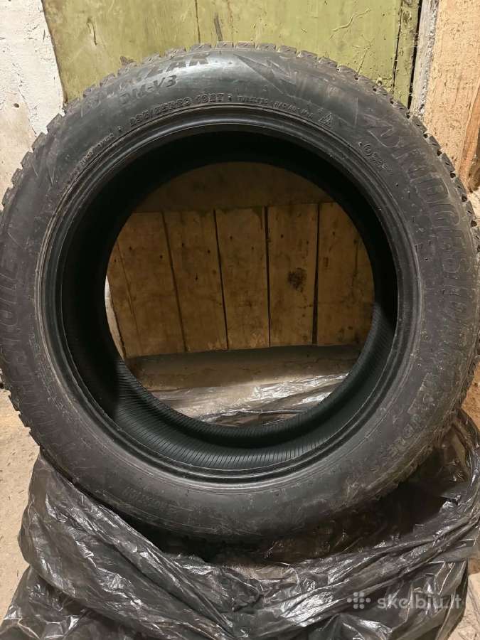 Padangos Žieminės 235/55r20 102t - nuotraukos Nr. 5