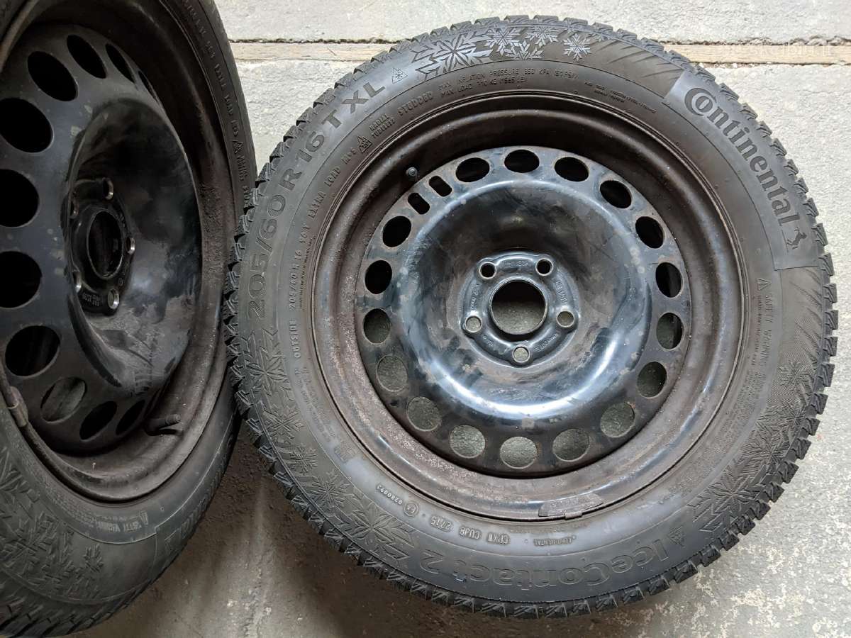Opel r16 su dygliuotom padangom - nuotraukos Nr. 2