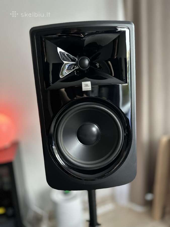 Studijinės monitorinės kolonėlės Jbl 308p Mkii - nuotraukos Nr. 2