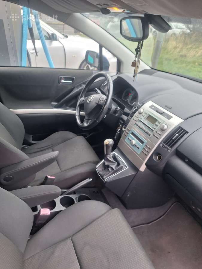 Toyota Corolla Verso - nuotraukos Nr. 12