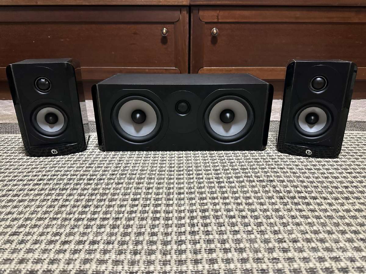 Boston acoustics su stovais - nuotraukos Nr. 5